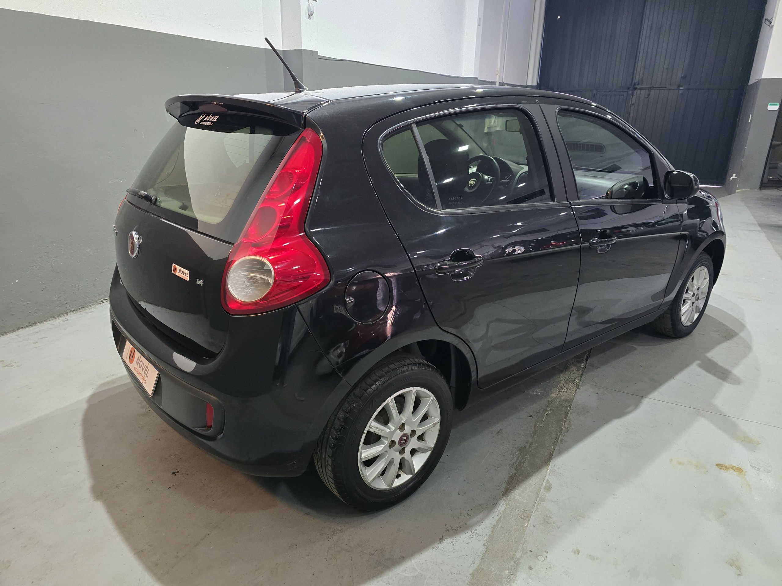 Fiat palio Attractive con gnc 4