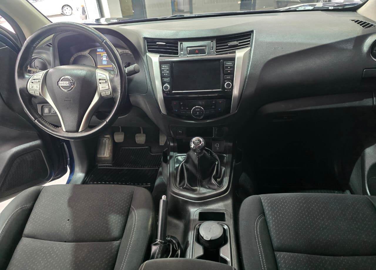 Nissan Frontier 2020 XE 4x2 MT Manual 6