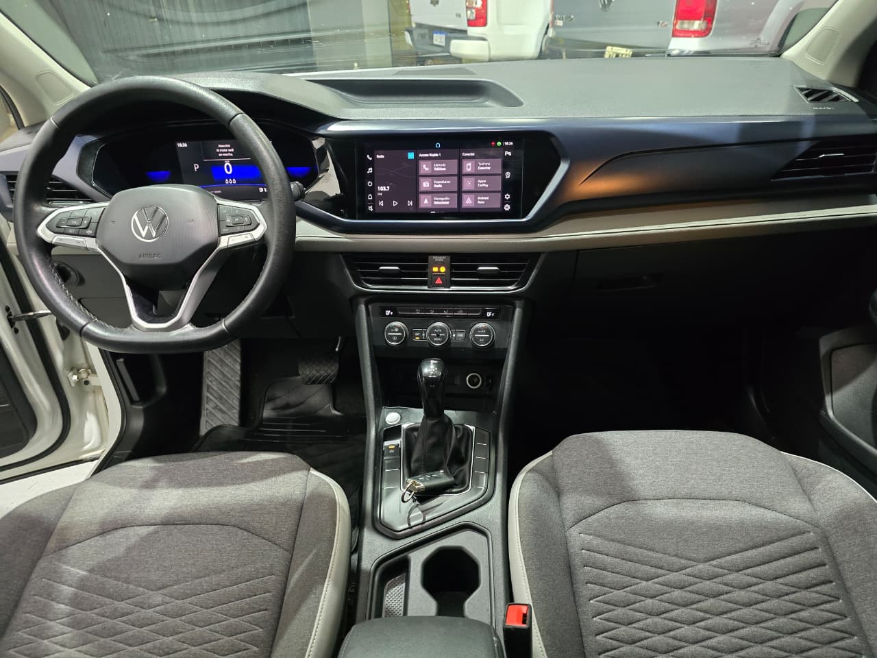 Volkswagen Taos 2021 Comfortline 250TSI AT Automática 6