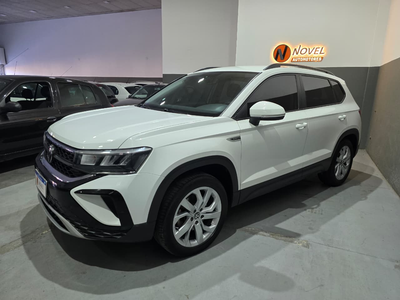 Volkswagen Taos 2021 Comfortline 250TSI AT Automática 2