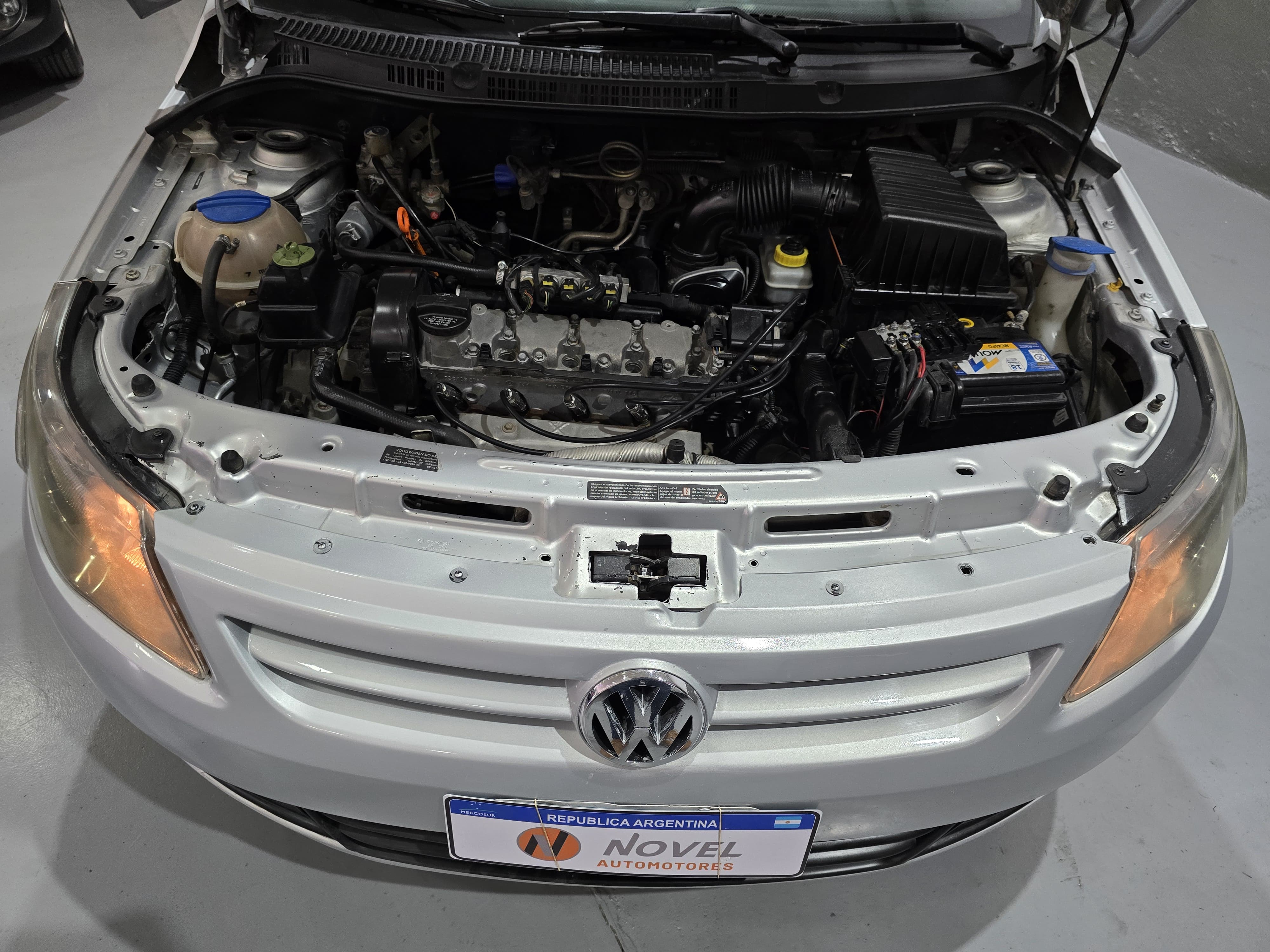Volkswagen Voyage 2011 1.6 Confortline GNC 6