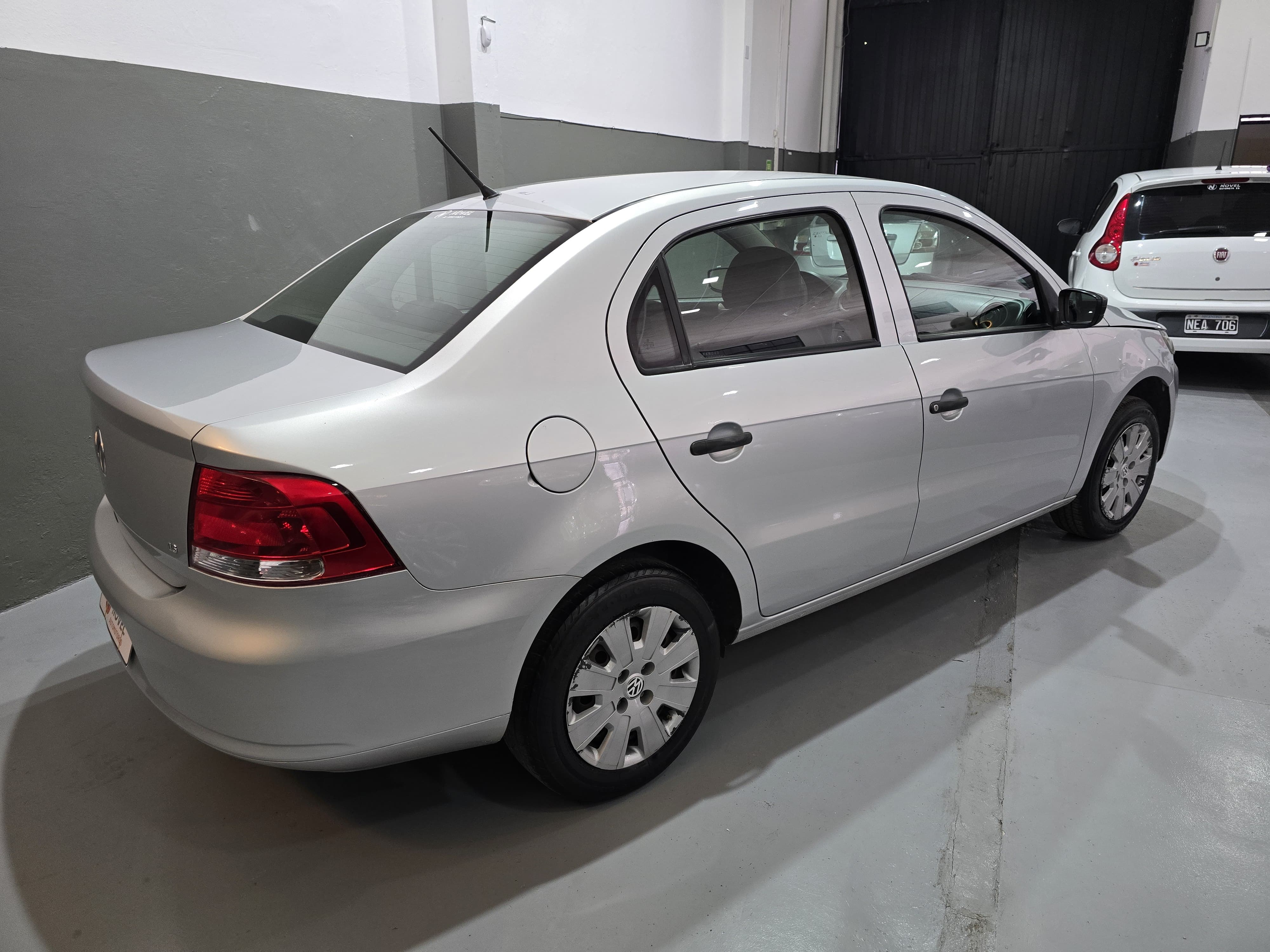 Volkswagen Voyage 2011 1.6 Confortline GNC 4