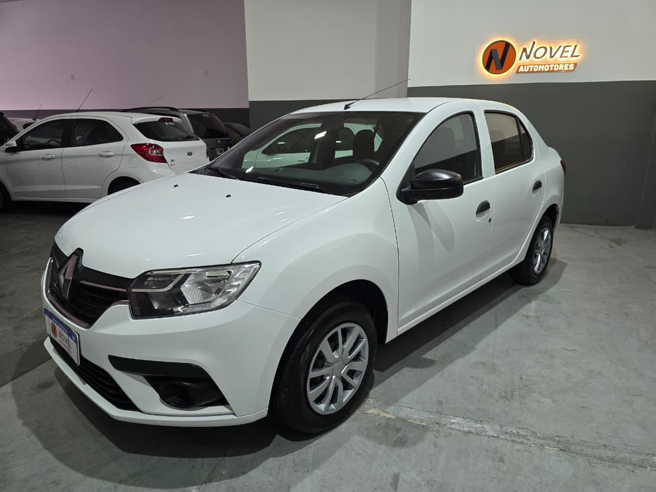 Renault Logan 2024 1.6 Manual 2