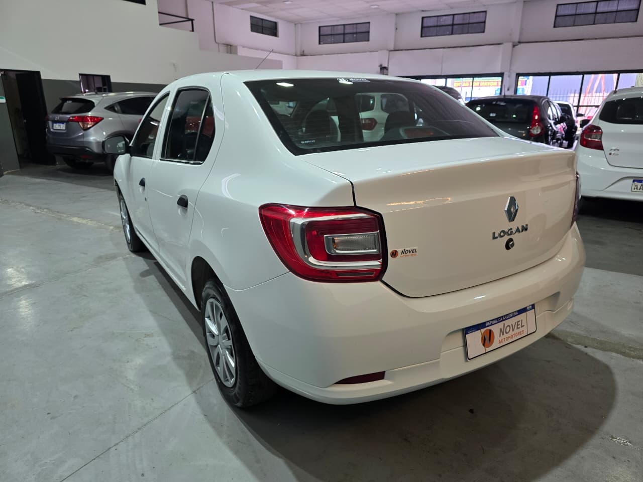 Renault Logan 2024 1.6 Manual 5