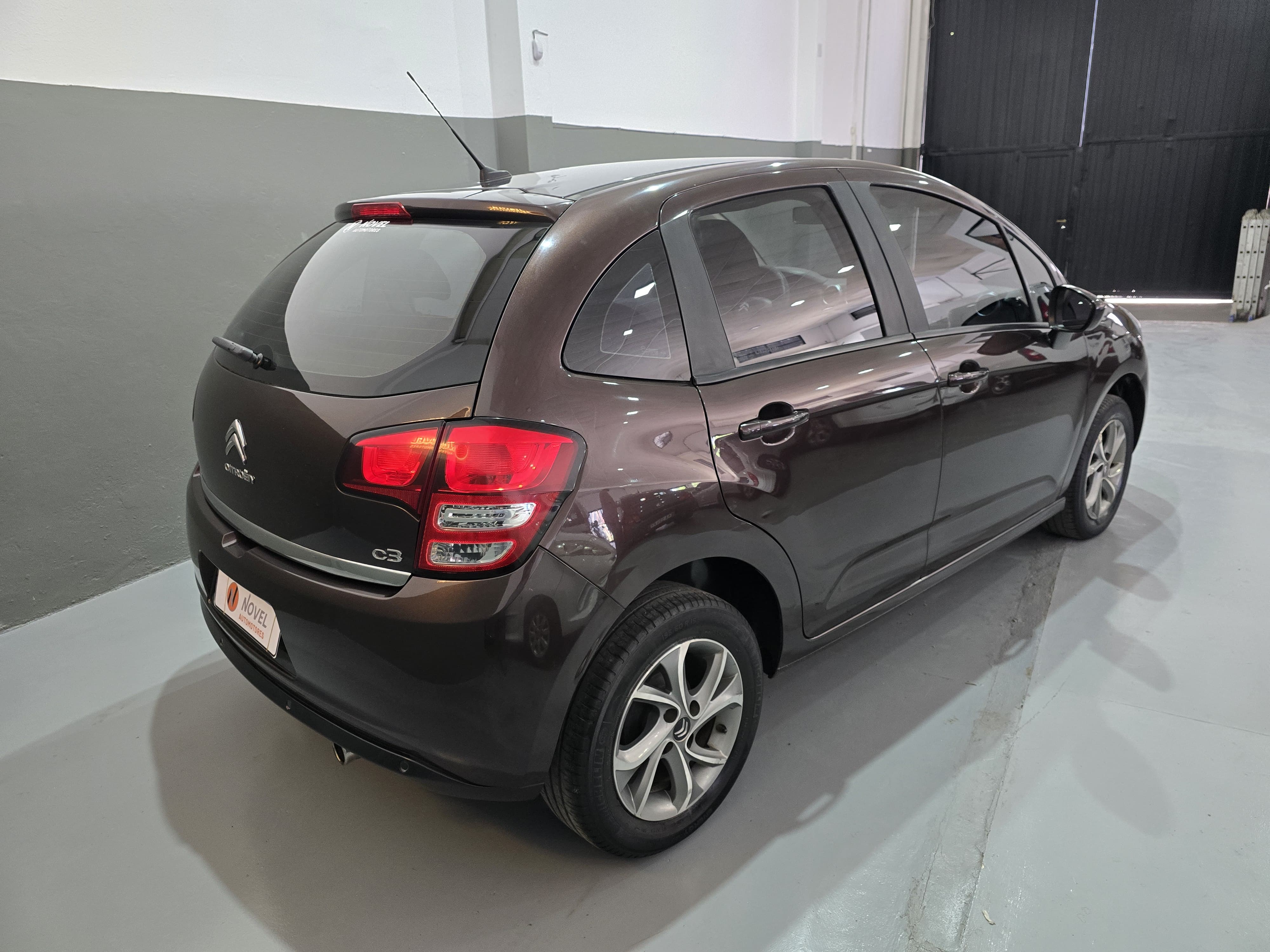 Citroën C3 2018 VTI Feel Manual 5