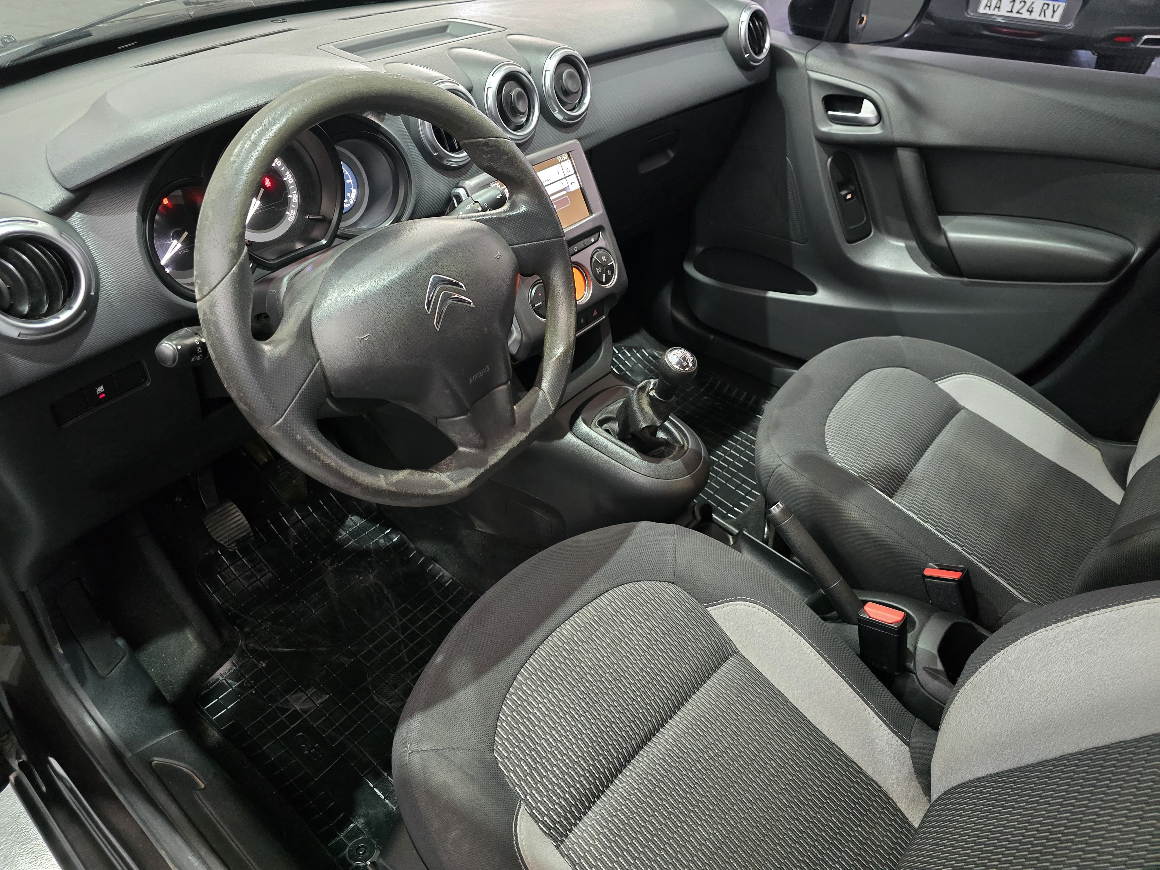 Citroën C3 2018 VTI Feel Manual 7