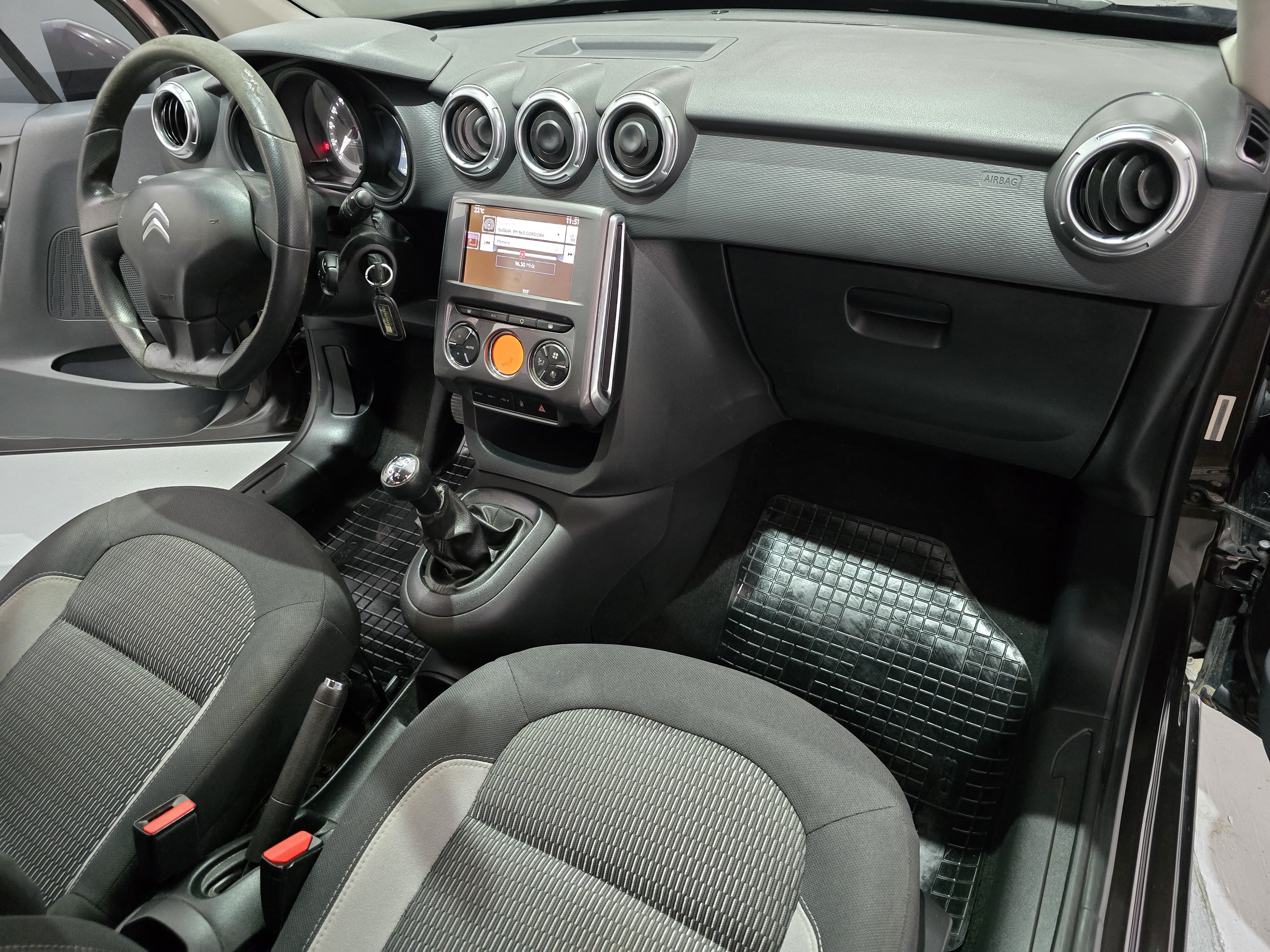 Citroën C3 2018 VTI Feel Manual 9