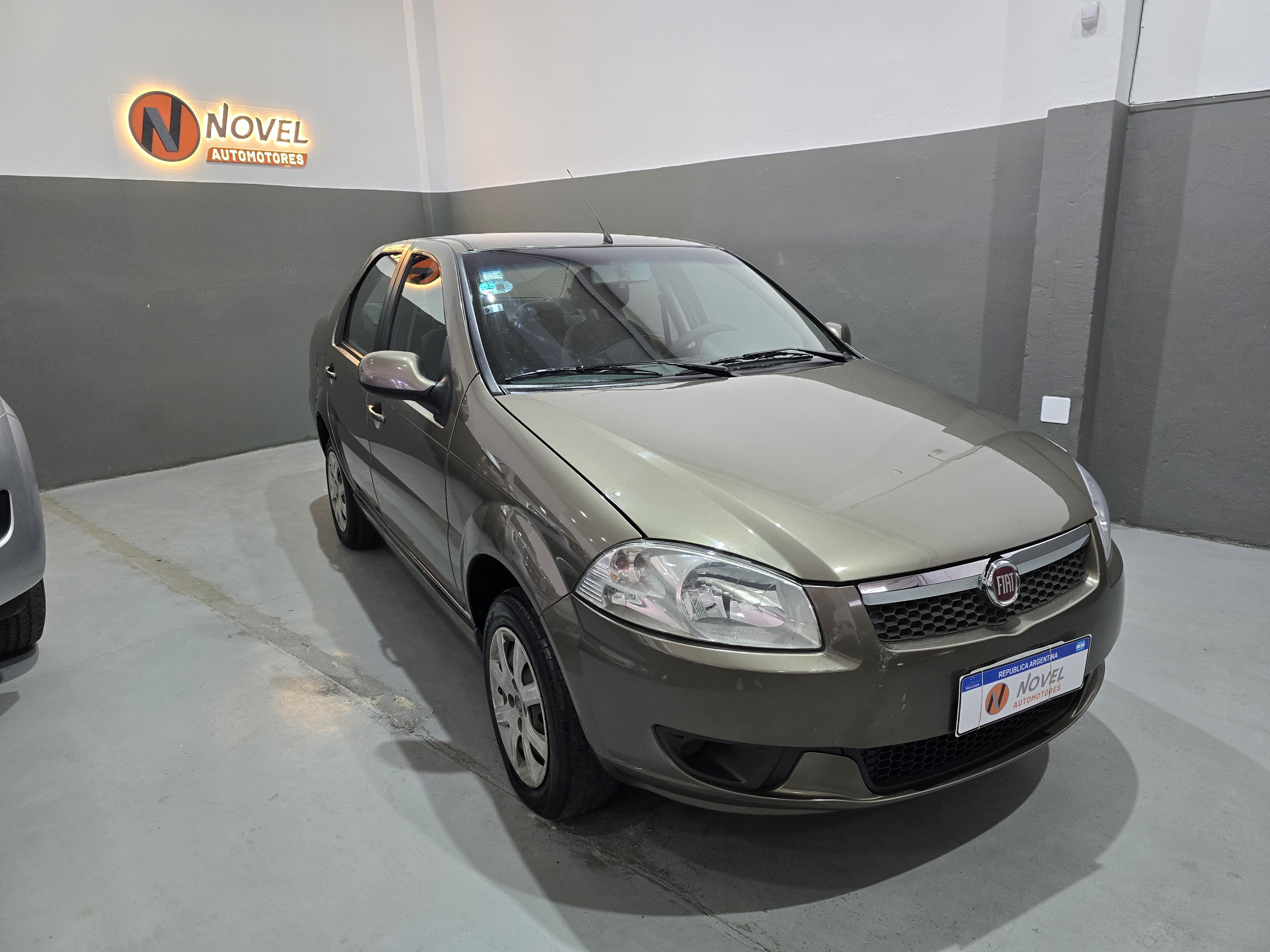 Fiat Siena 2014 EL 1.4 Manual con gnc 1