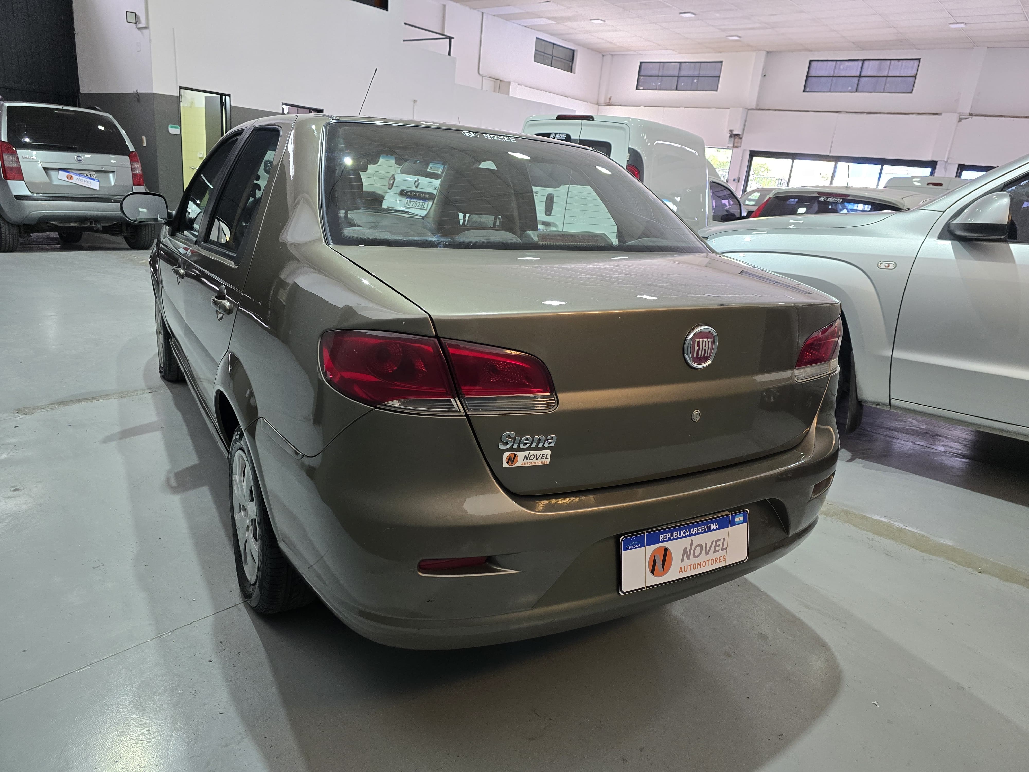Fiat Siena 2014 EL 1.4 Manual con gnc 3