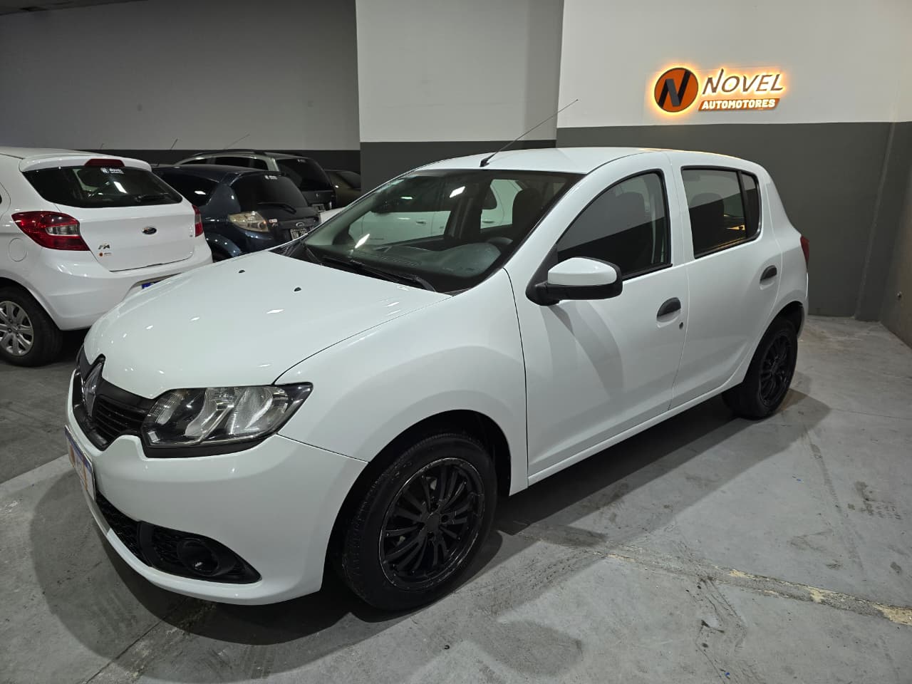 Renault Sandero 2019 Expression 1.6 Manual 3