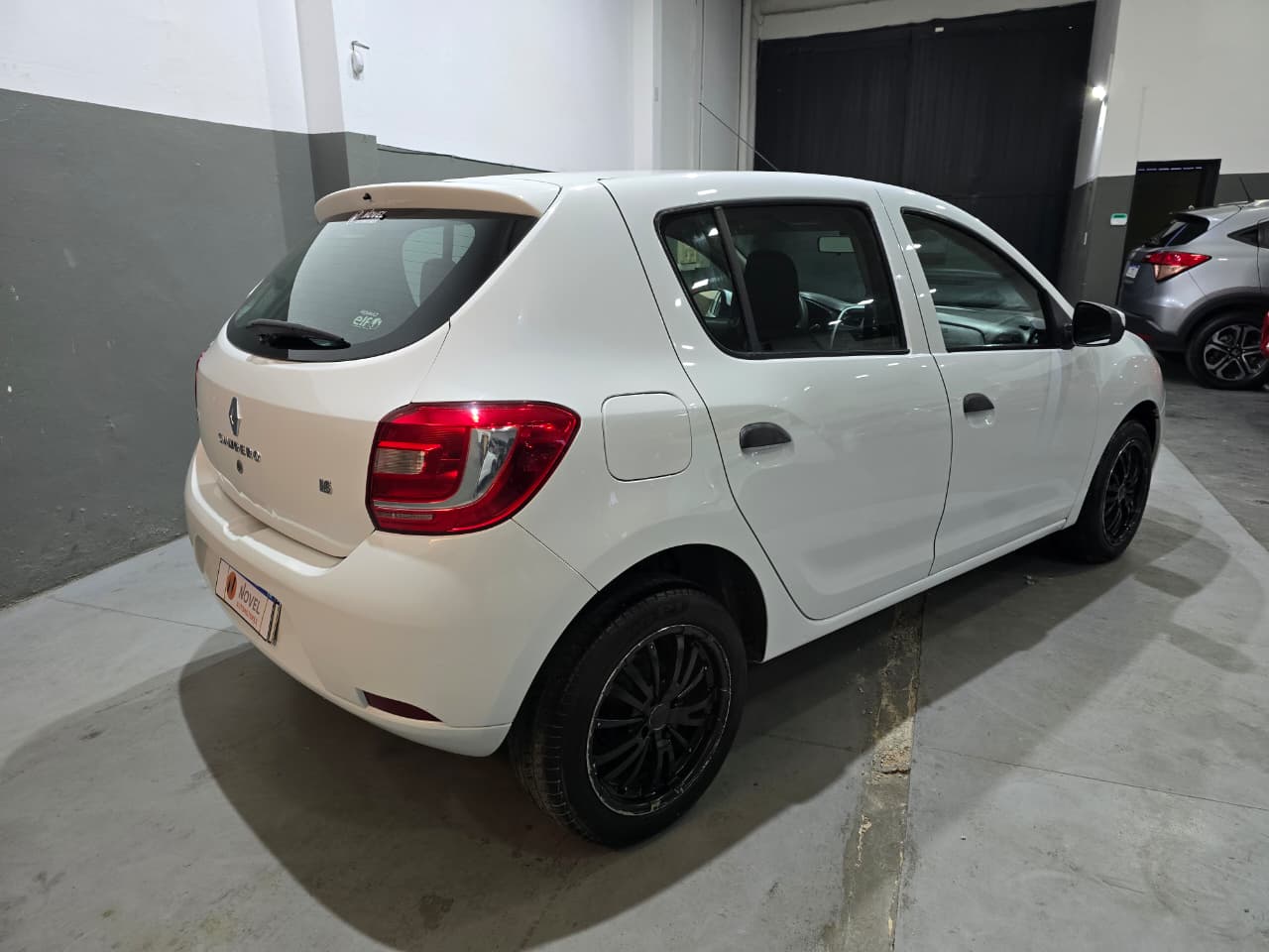 Renault Sandero 2019 Expression 1.6 Manual 6
