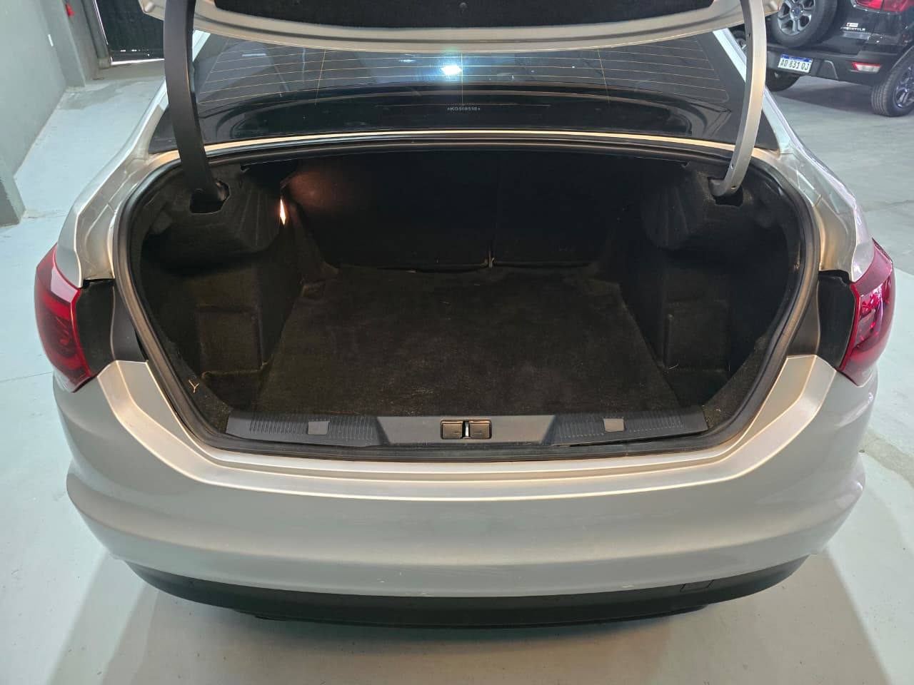 Citroën C4 Lounge 2018 feel pack Hdi Manual 5