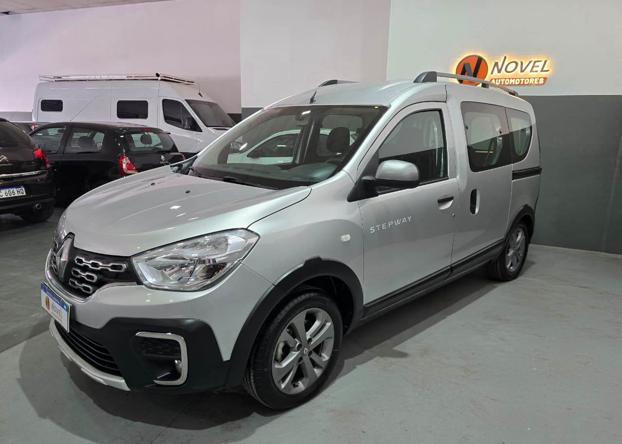Renault Kangoo II 2024 1.6 Sce Stepway con GNC 2