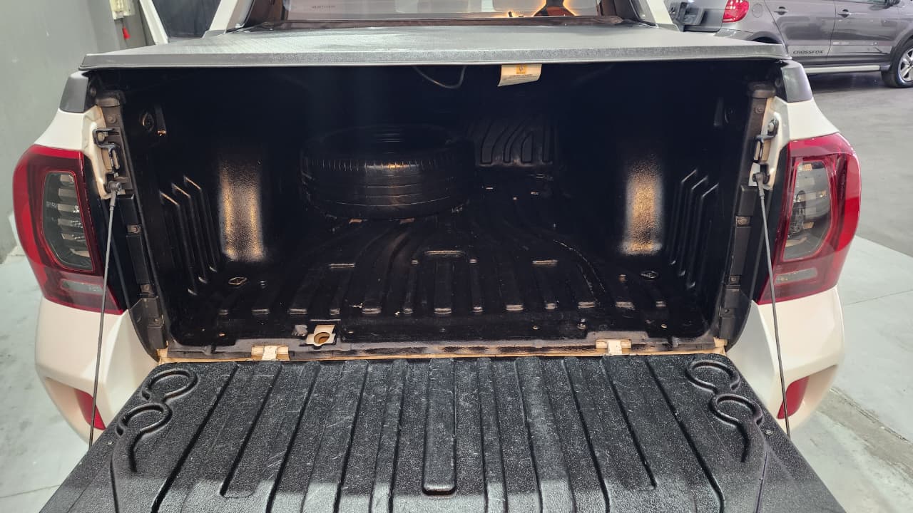 Renault Oroch 2019 Privilege 2.0 Manual con GNC 8