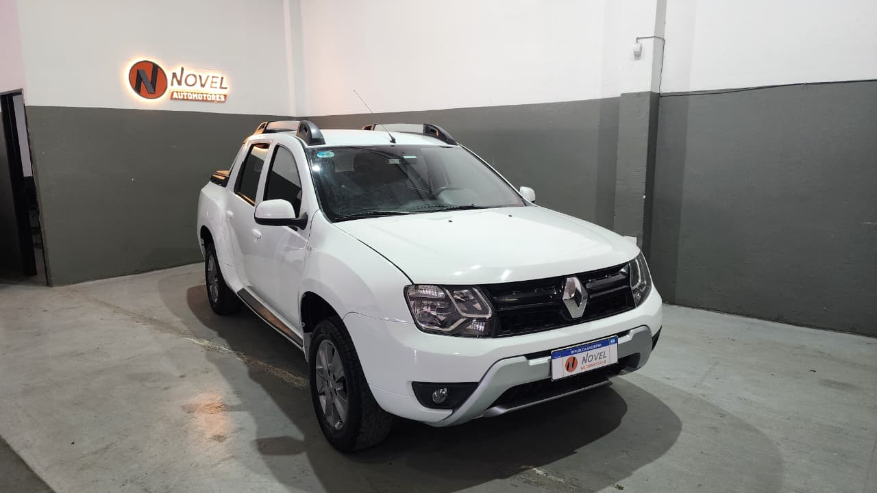 Renault Oroch 2019 Privilege 2.0 Manual con GNC 1