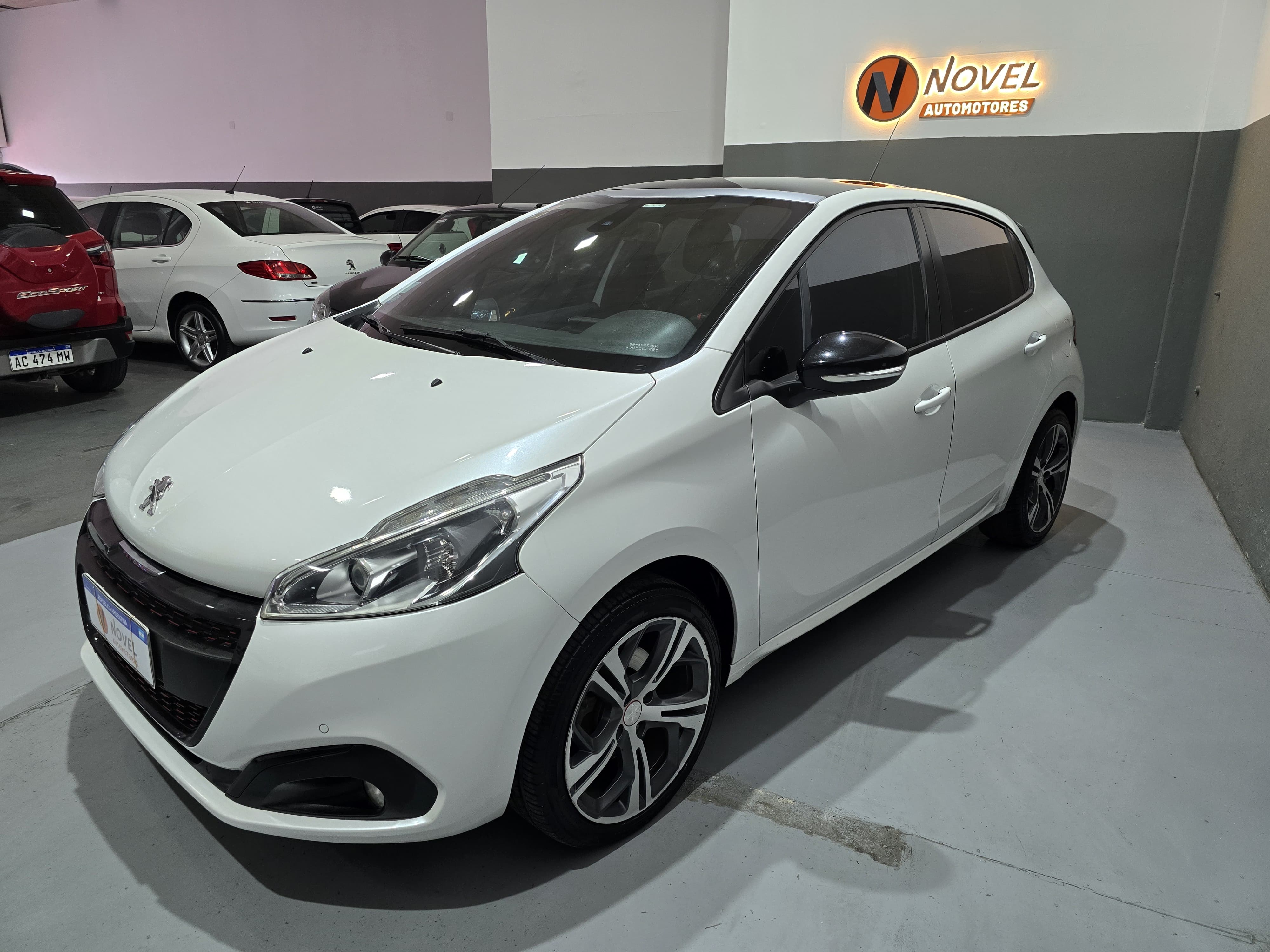 Peugeot 208 2018 1.6 GT Automática 2