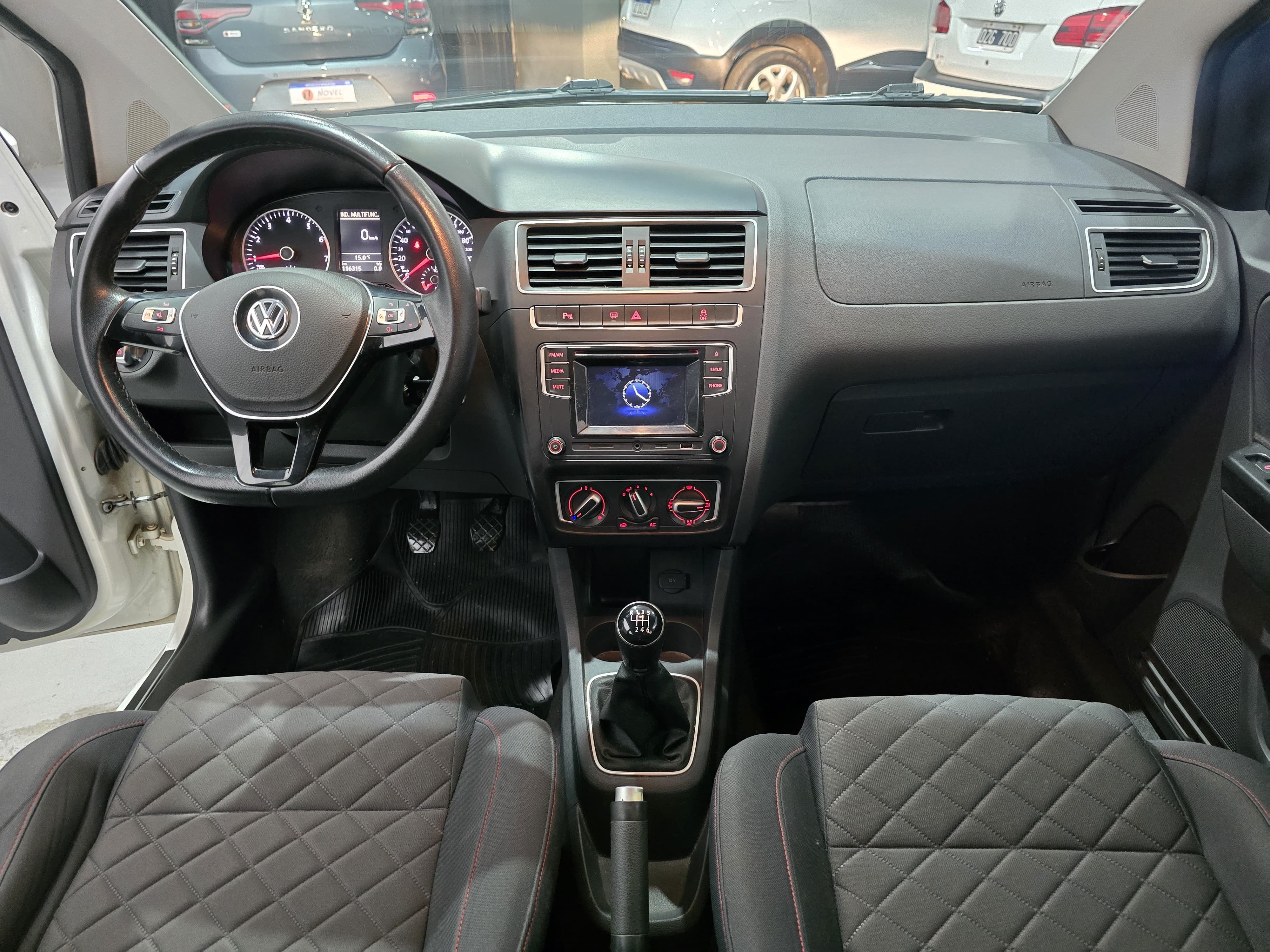 Volkswagen Suran 2017 1.6 Highline Manual 8